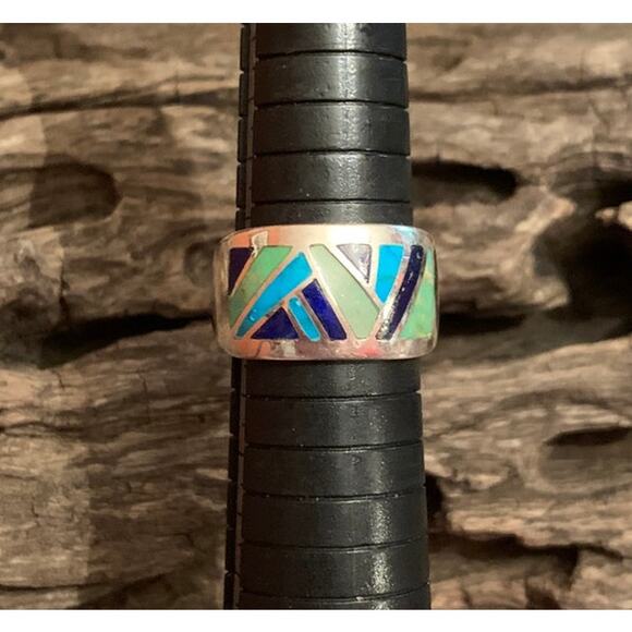 Sterling Silver Inlayed Ring - Picture 4 of 6